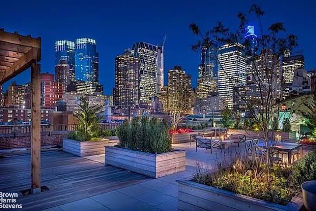 416 West 52nd Street 207 Clinton New York NY 10019