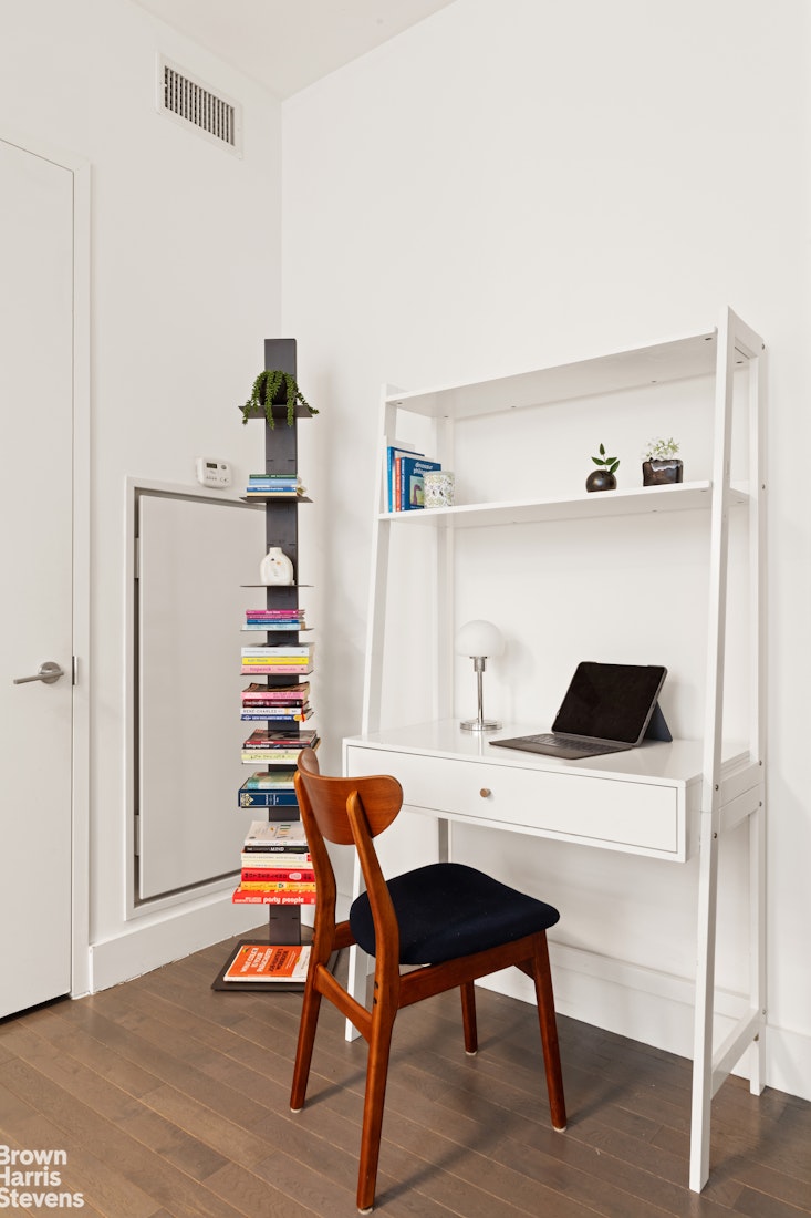 416 West 52nd Street 207 Clinton New York NY 10019