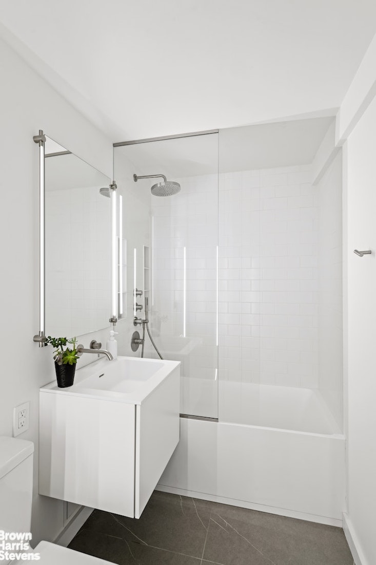 1025 Fifth Avenue 7A Upper East Side New York NY 10028