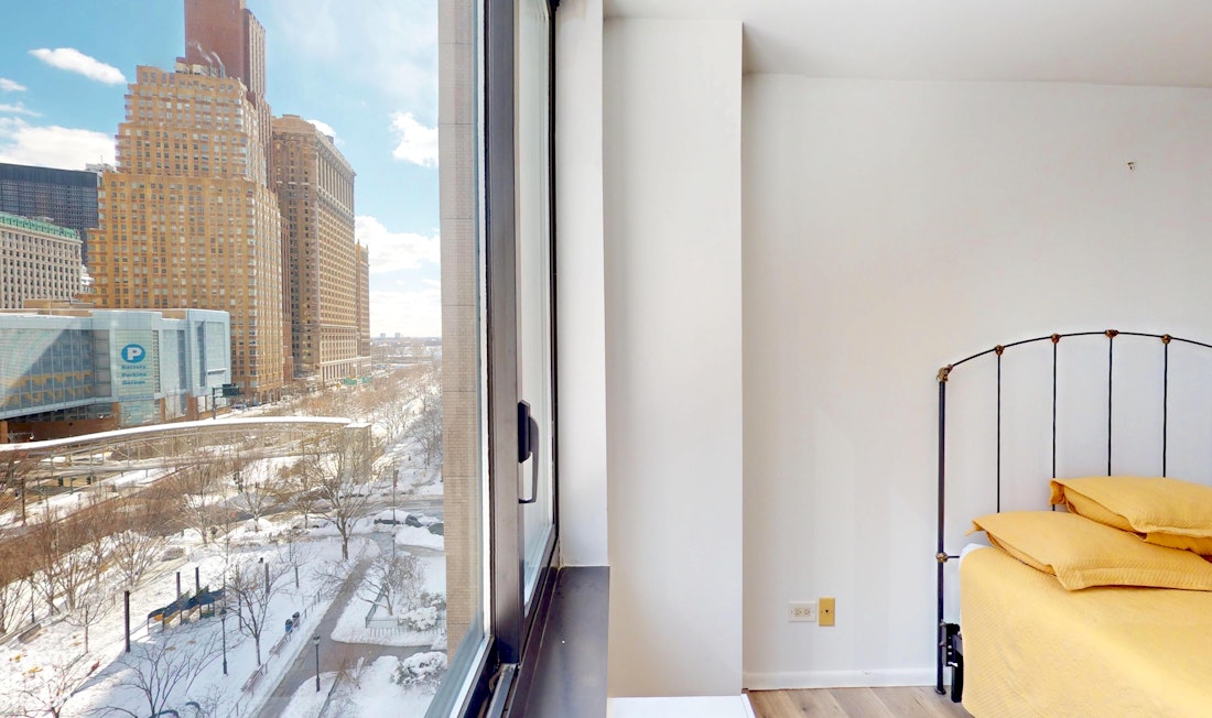 200 Rector Place 8U Battery Park City New York NY 10280