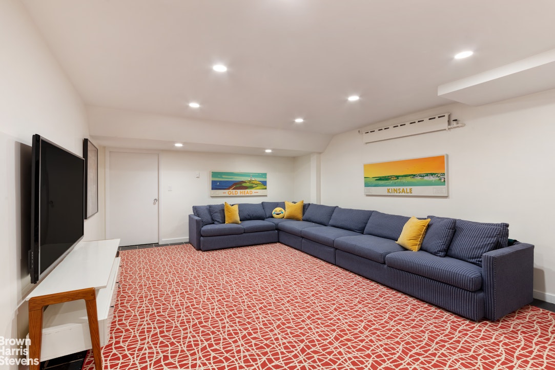 49 West 95th Street Upper West Side New York NY 10025