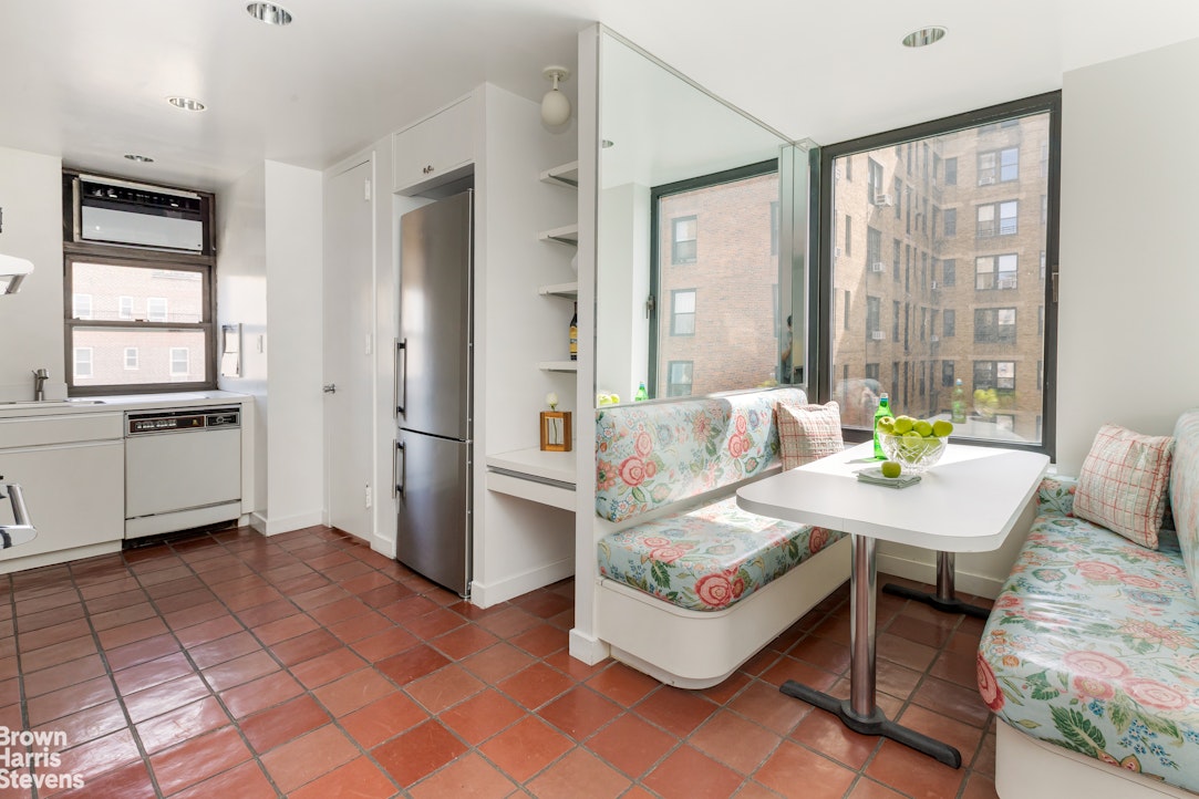 37 Riverside Drive 10B Upper West Side New York NY 10023