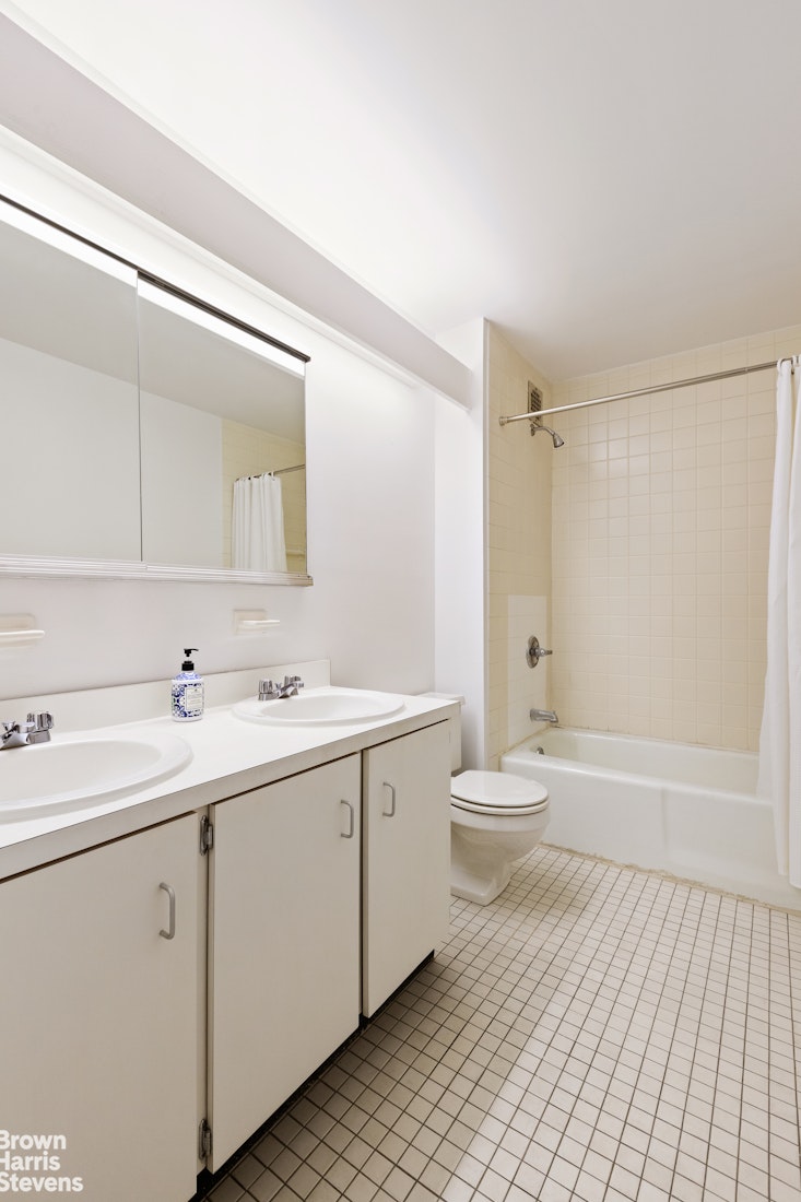 161 West 15th Street 3A Chelsea New York NY 10011