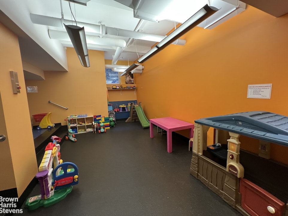 320 Central Park West 11H Central Park West New York NY 10025