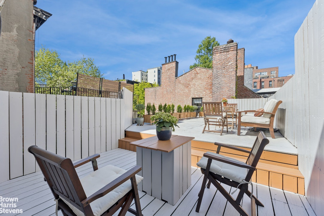 31 Pierrepont Street 3B Brooklyn Heights Brooklyn NY 11201