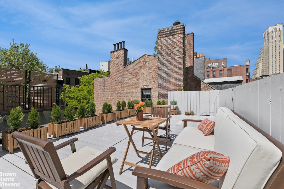 31 Pierrepont Street 3B Brooklyn Heights Brooklyn NY 11201