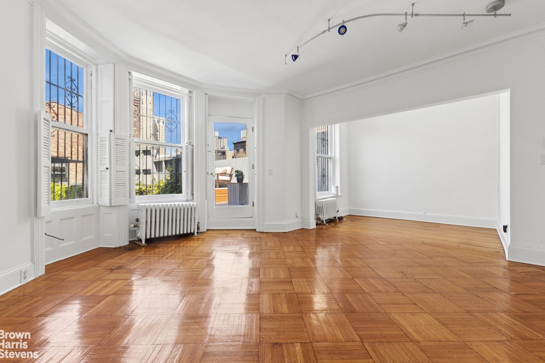 31 Pierrepont Street 3B Brooklyn Heights Brooklyn NY 11201