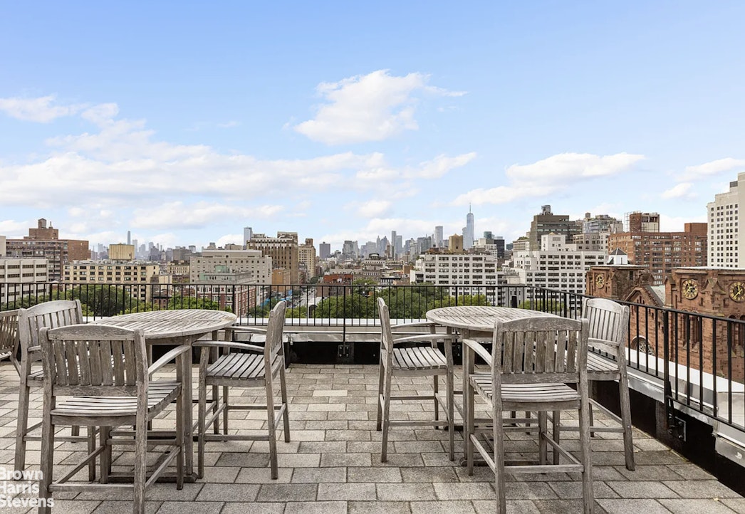 305 Second Avenue 542 Gramercy Park New York NY 10003