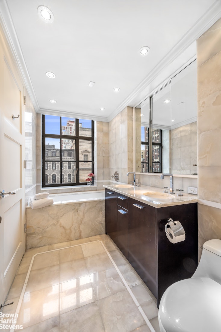 985 Park Avenue 4/5 Upper East Side New York NY 10028