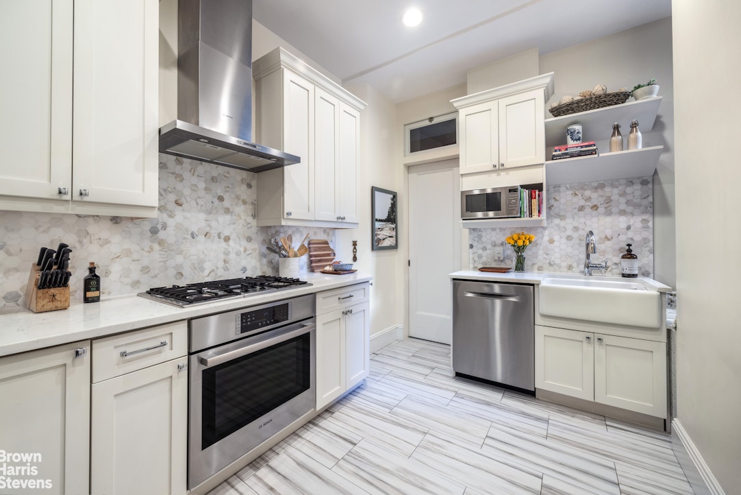 1349 Lexington Avenue Carnegie Hill New York NY 10128