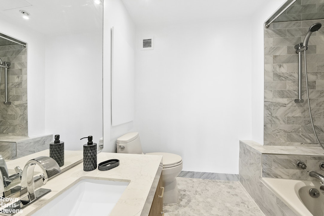 425 Park Avenue South 19D NoMad New York NY 10016