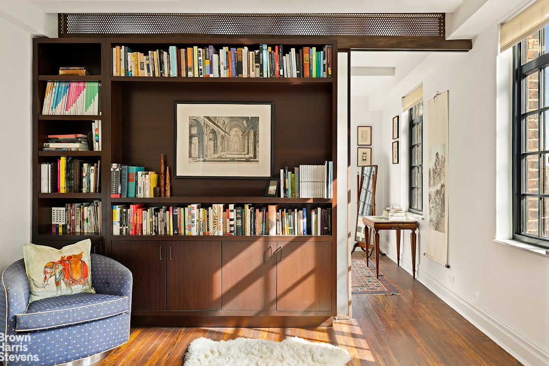 320 East 42nd Street 1001 Tudor City New York NY 10017