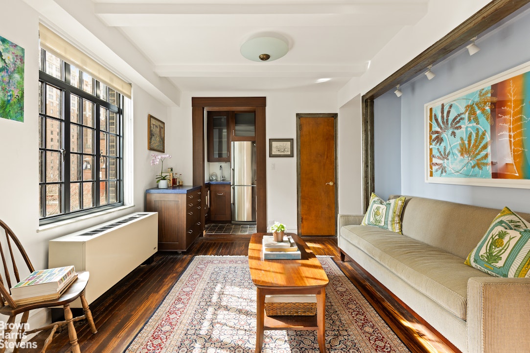 320 East 42nd Street 1001 Tudor City New York NY 10017