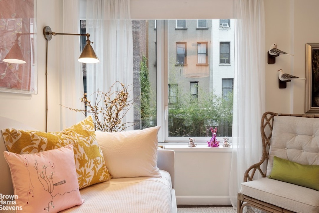 462 West 58th Street 1A Clinton New York NY 10019