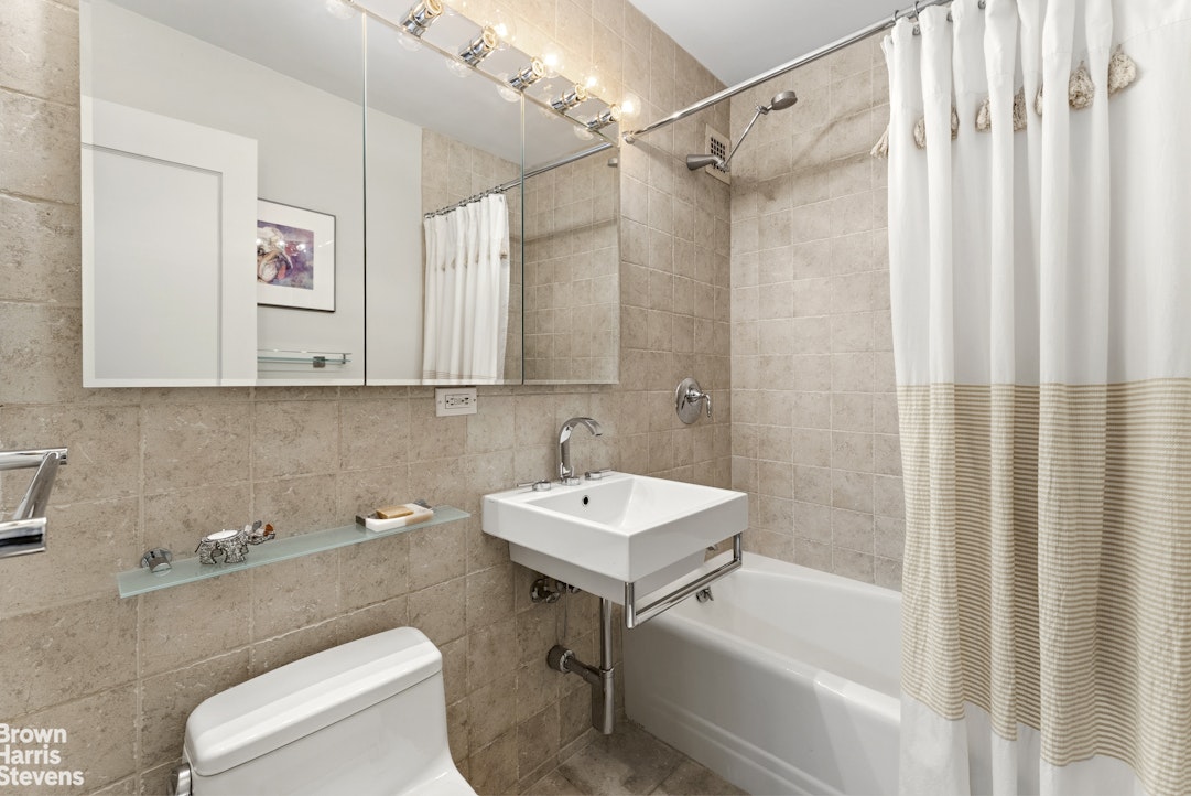 201 East 79th Street 5D Upper East Side New York NY 10075