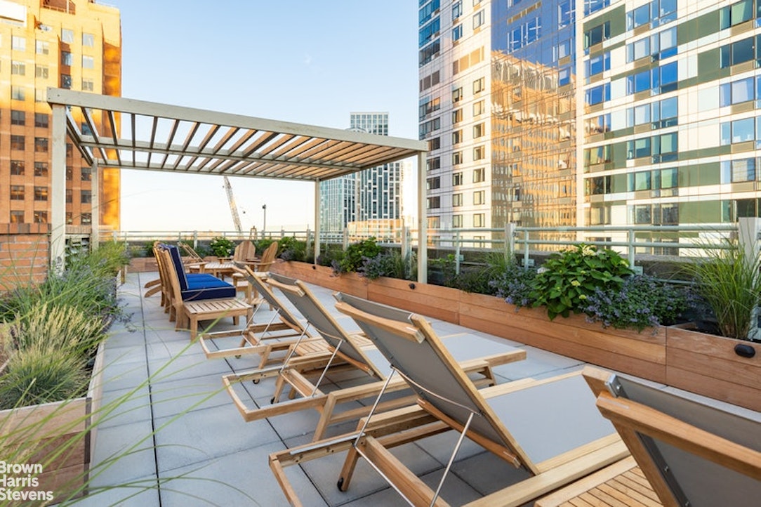 365 Bridge Street 6K Downtown Brooklyn NY 11201