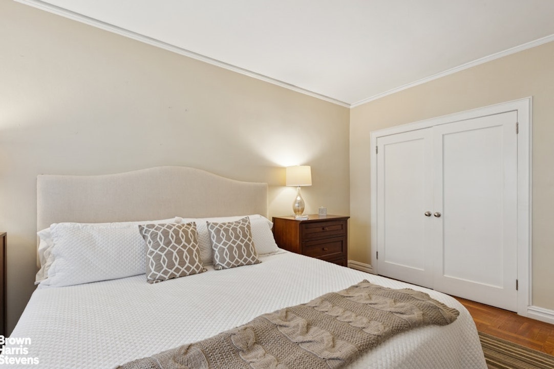 29 West 64th Street 5C Lincoln Square New York NY 10023