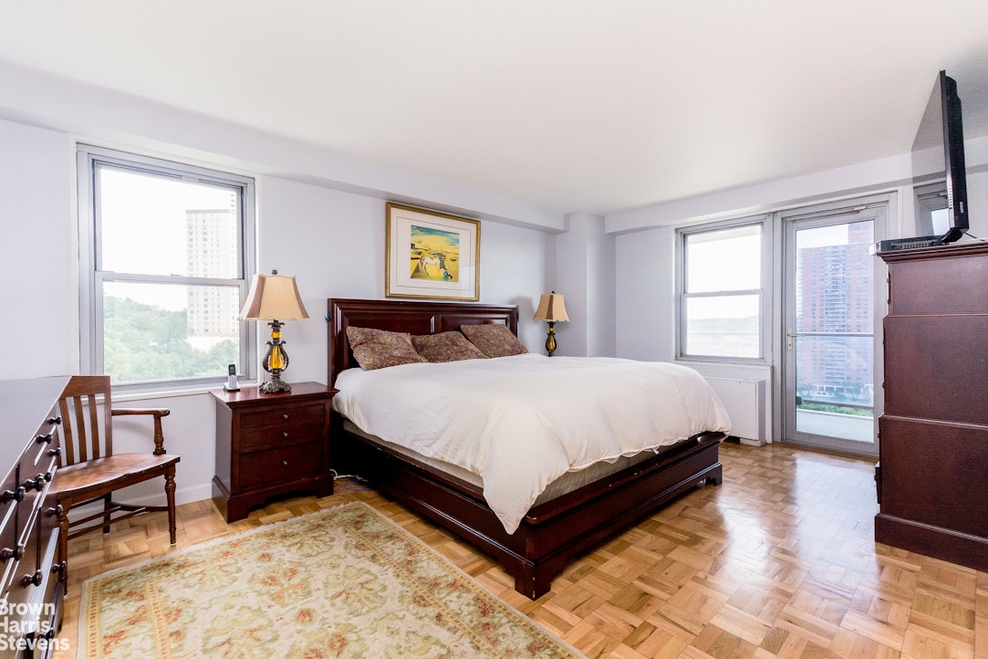 2500 Johnson Avenue 9P Spuyten Duyvil Bronx NY 10463