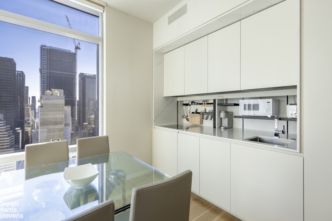 18 West 48th Street Midtown West New York NY 10036