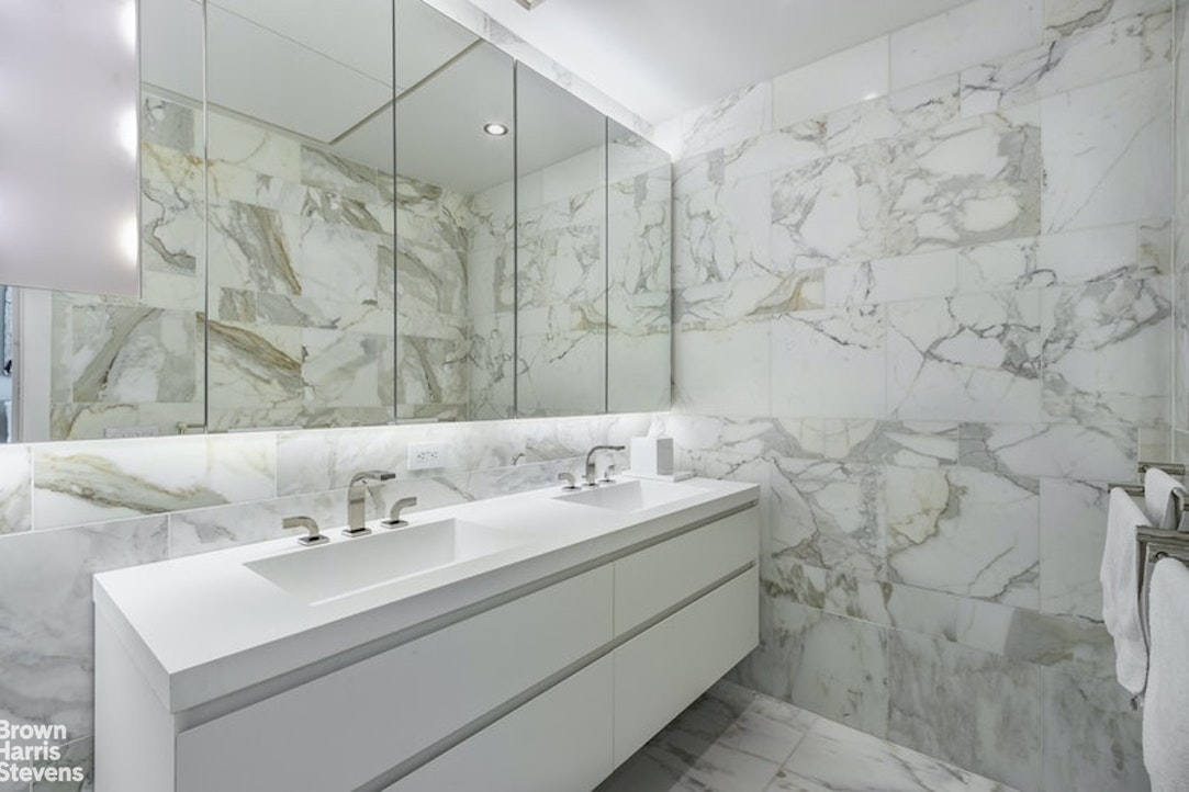 18 West 48th Street Midtown West New York NY 10036