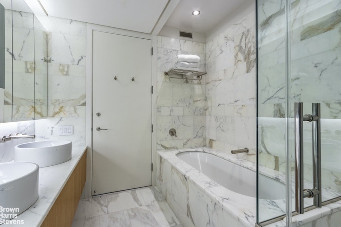 18 West 48th Street Midtown West New York NY 10036