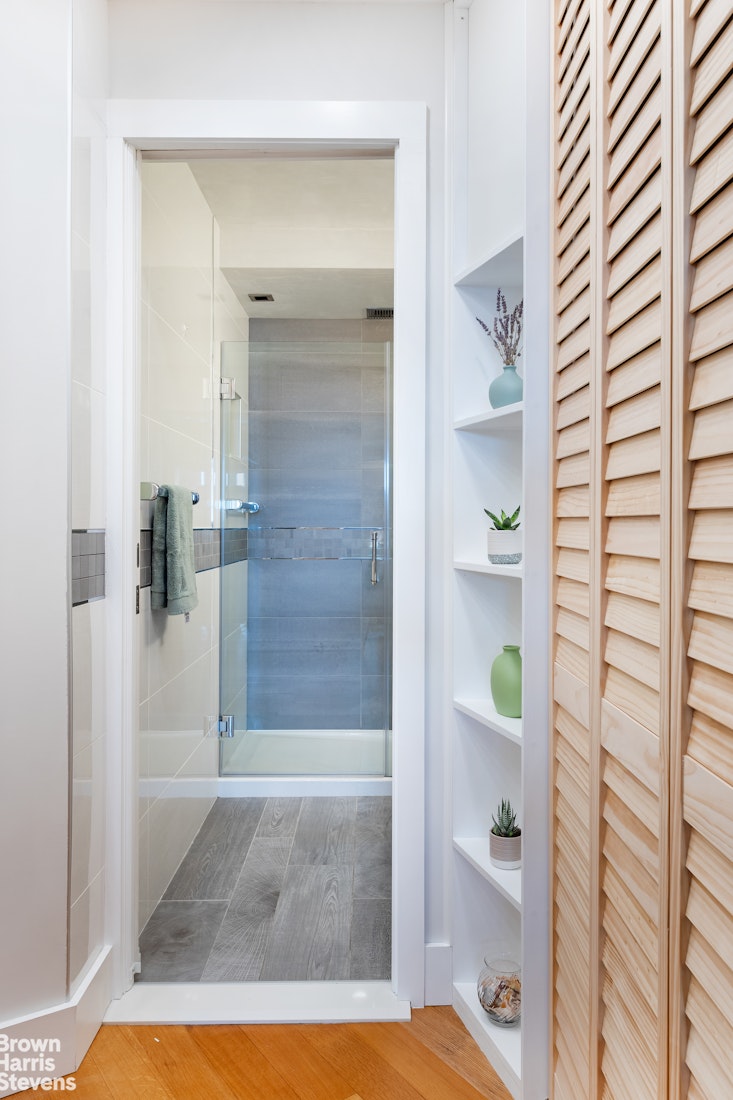 5700 Arlington Avenue 21R Riverdale Bronx NY 10471