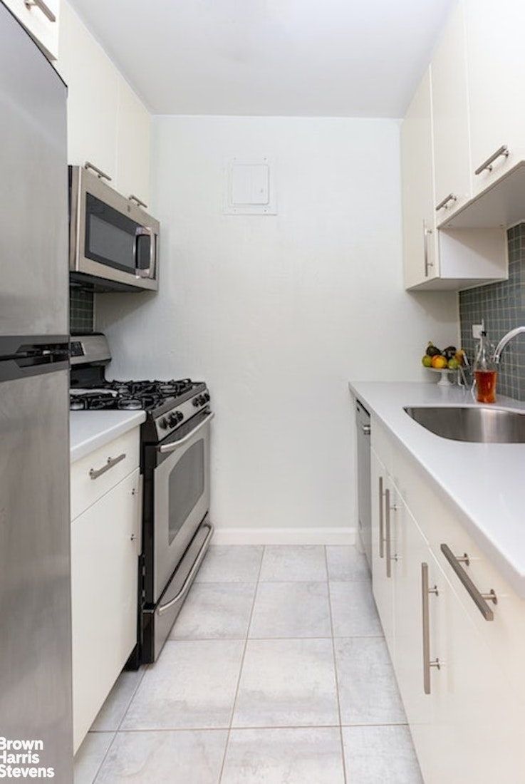 210 East 15th Street 5H Gramercy Park New York NY 10003