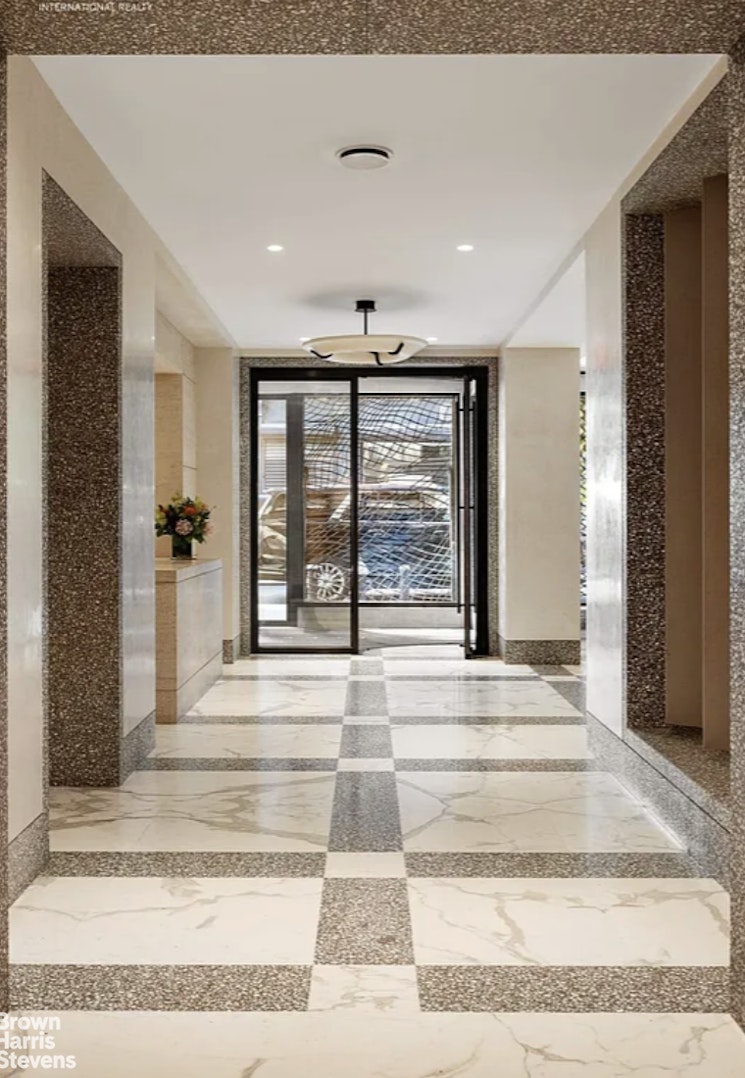 40 Bleecker Street 2F Noho New York NY 10012