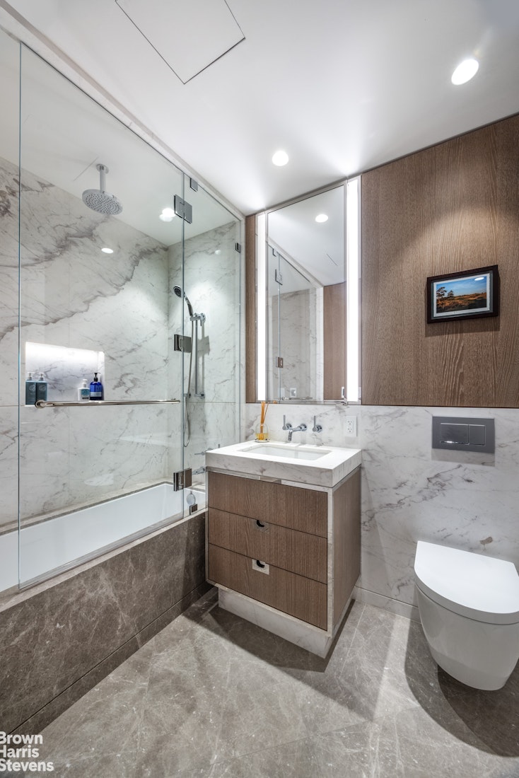 40 Bleecker Street 2F Noho New York NY 10012