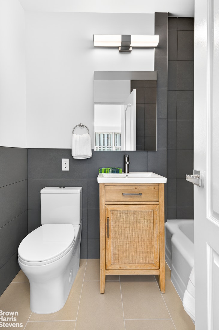 520 East 72nd Street 8U Upper East Side New York NY 10021