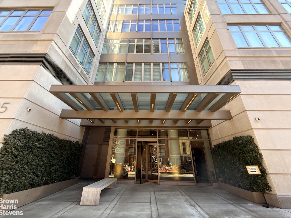 305 East 51st Street 6H Turtle Bay New York NY 10022