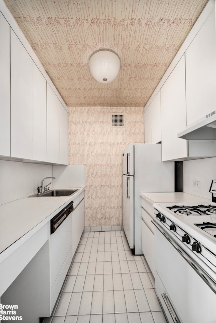 35 Park Avenue 14F Murray Hill New York NY 10016