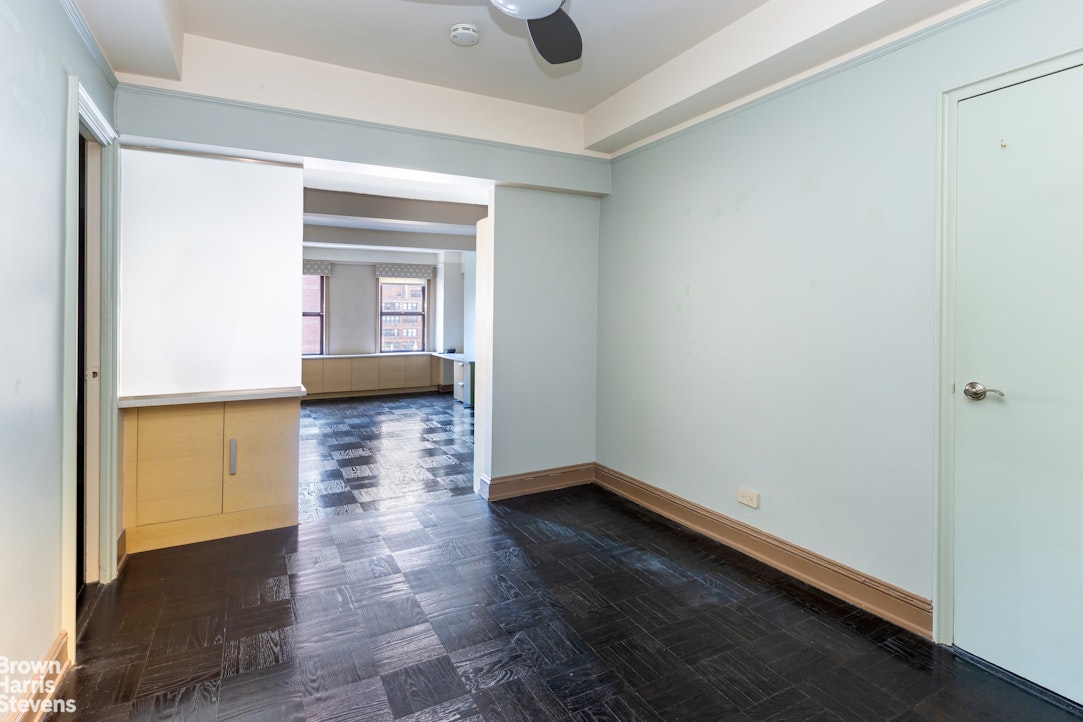 123 East 37th Street Murray Hill New York NY 10016