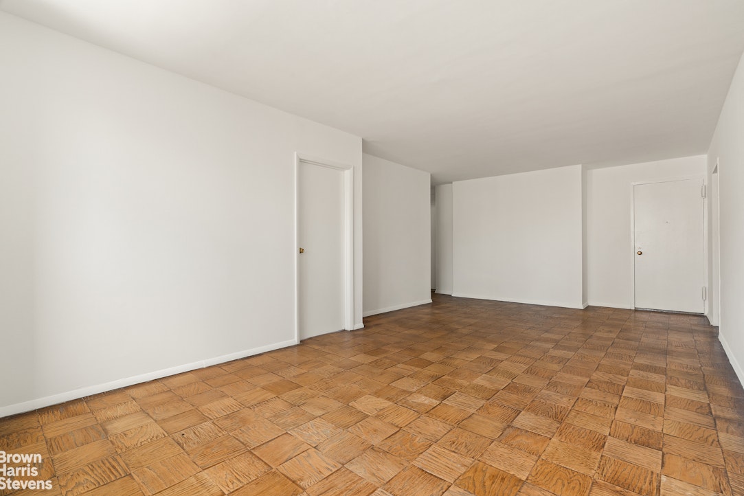 1725 York Avenue 17G Upper East Side New York NY 10128