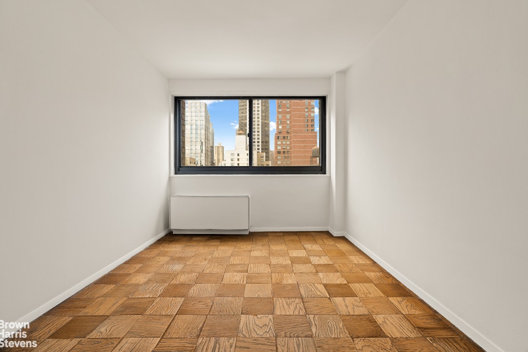 1725 York Avenue 17G Upper East Side New York NY 10128