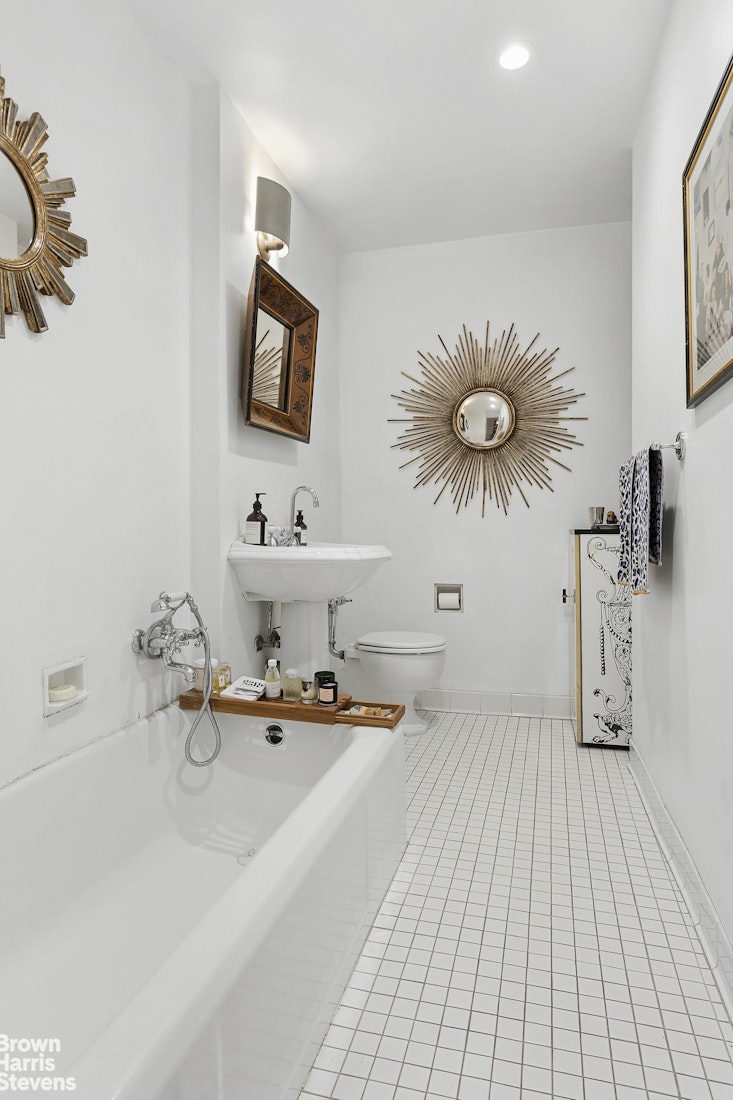 520 East 90th Street 2LGM Upper East Side New York NY 10128