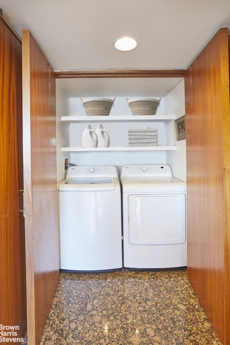 118 Riverside Drive 7D Upper West Side New York NY 10024