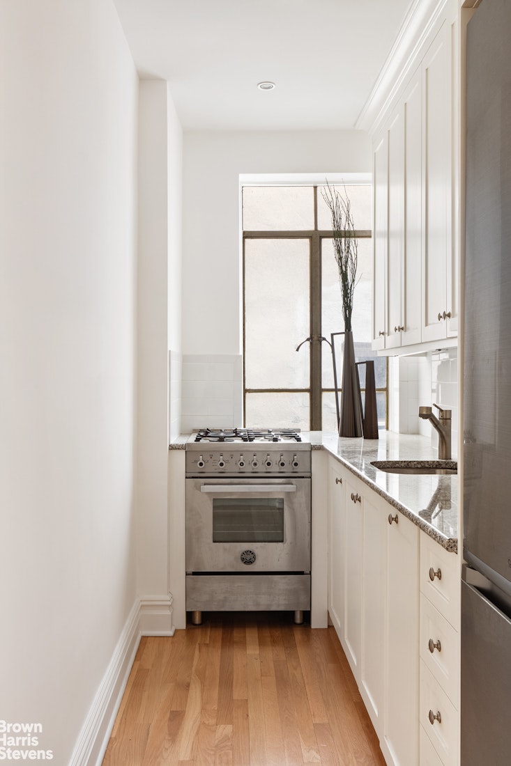 255 West 23rd Street 5EB Chelsea New York NY 10011