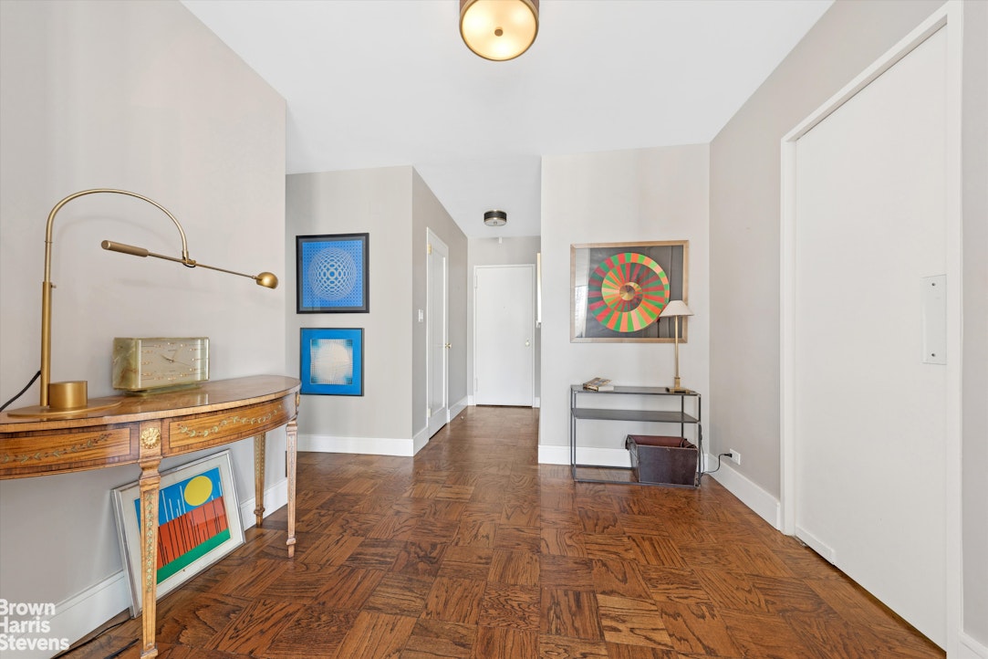 870 United Nations Plaza Beekman Place New York NY 10017