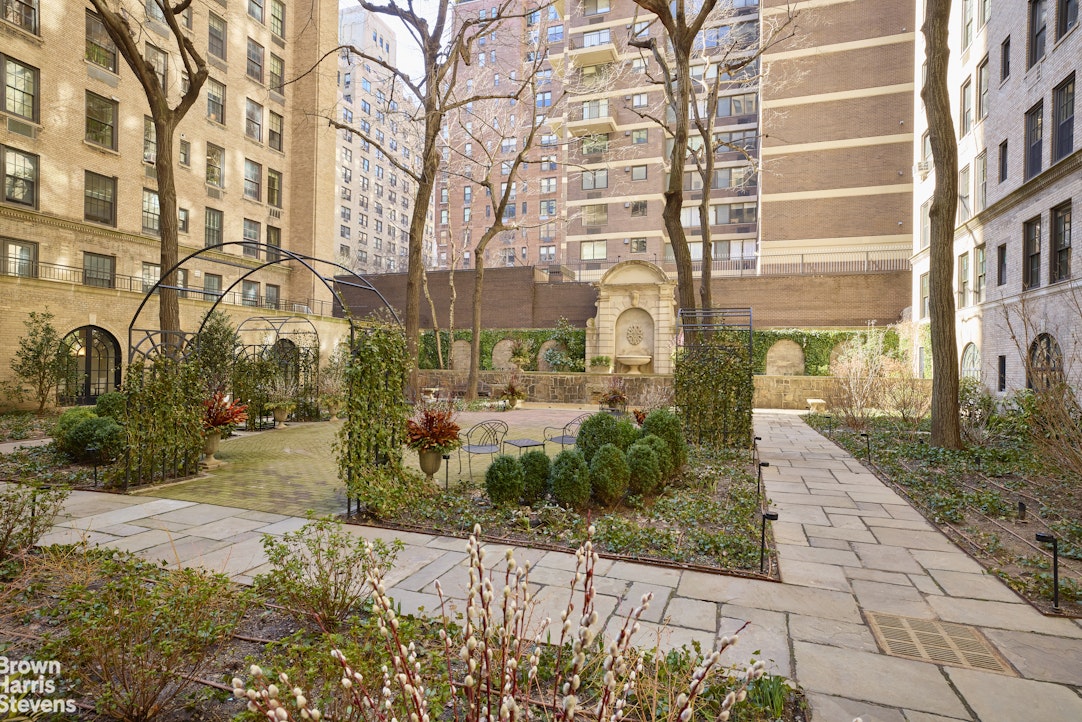 1088 Park Avenue 15A Carnegie Hill New York NY 10128