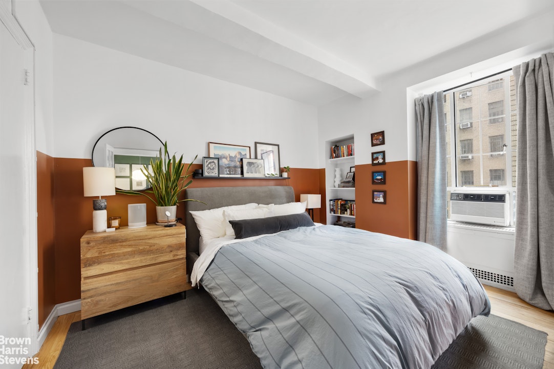 350 West 57th Street 5E Clinton New York NY 10019