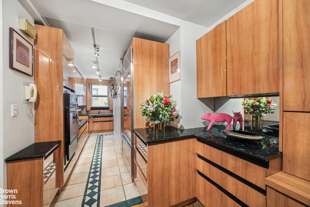 4 East 70th Street 7C Upper East Side New York NY 10021