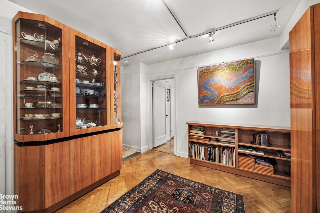 4 East 70th Street 7C Upper East Side New York NY 10021