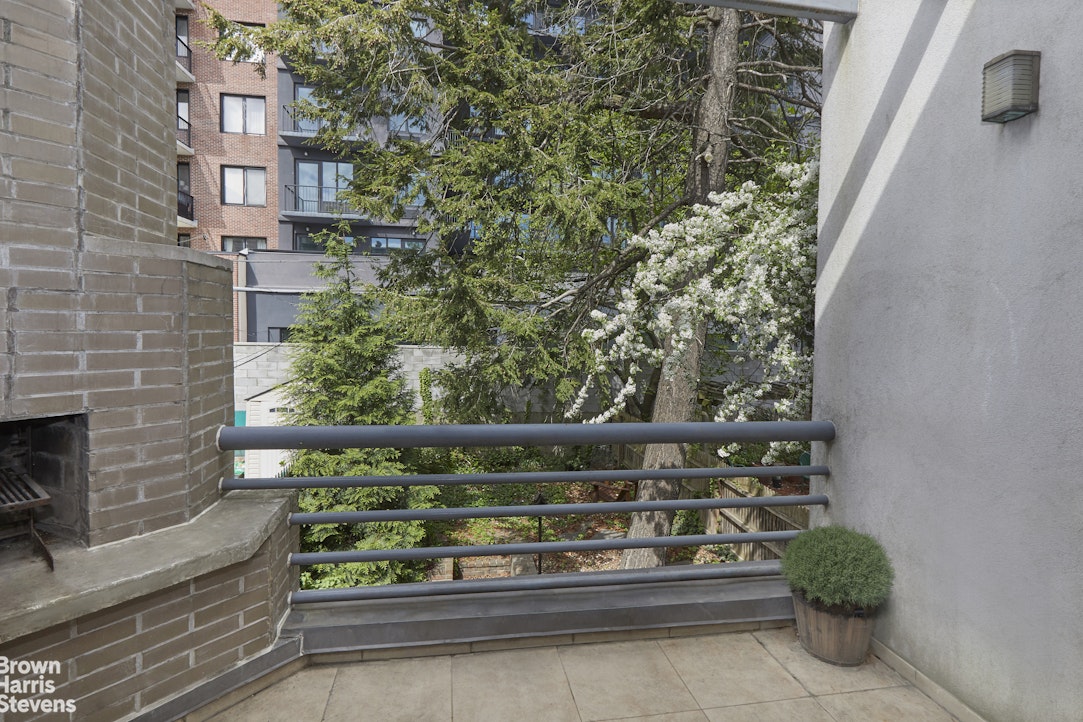 21-13 45th Avenue Long Island City Queens NY 11101