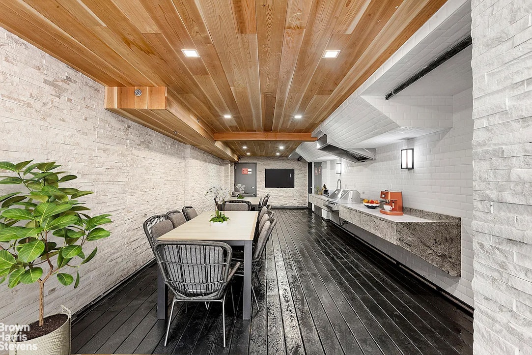 101 East 2nd Street E. Greenwich Village New York NY 10009