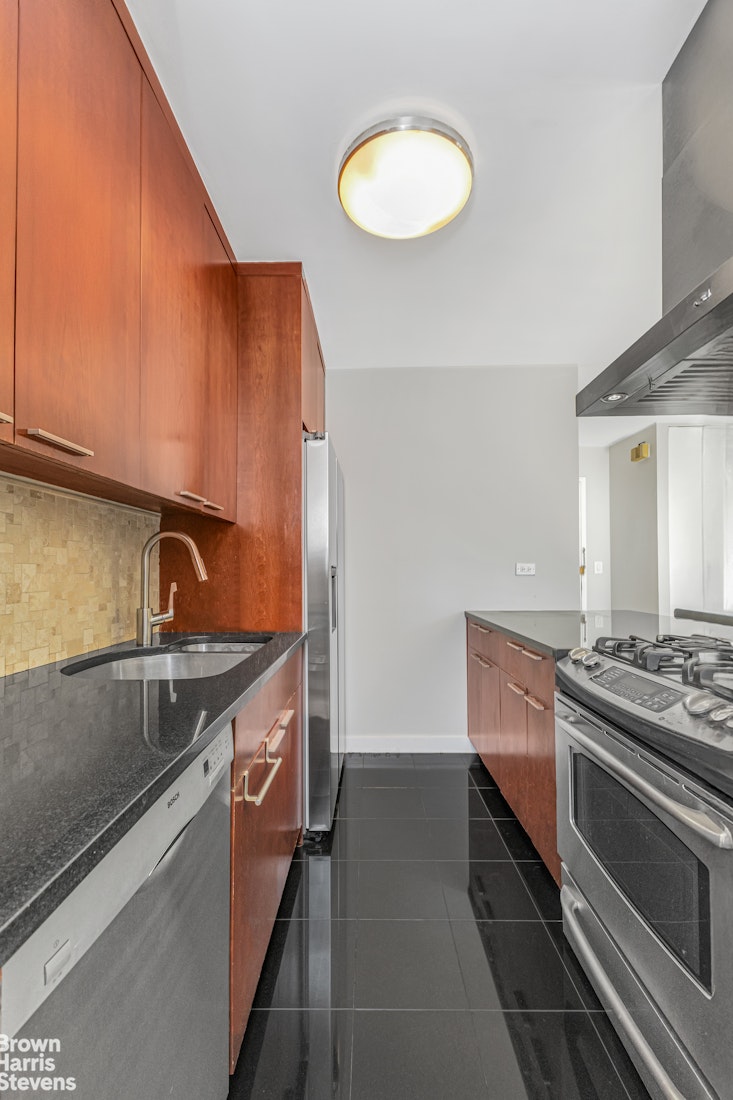 137 East 36th Street #24C, Murray Hill, New York City, NY 4