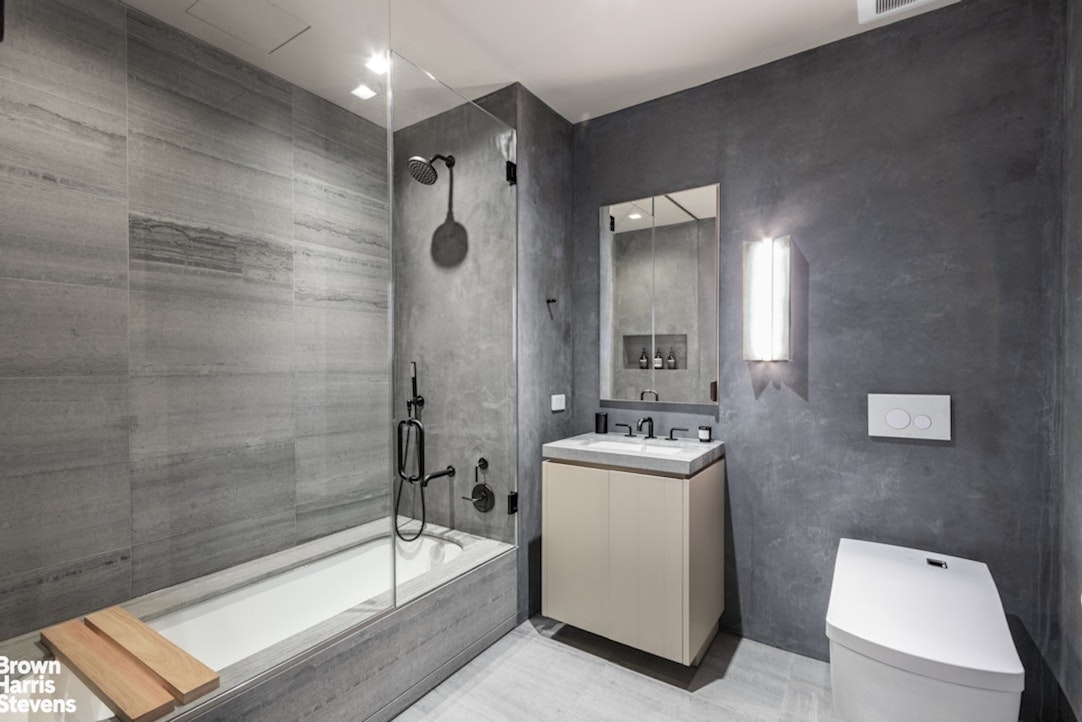 111 Leroy Street 3C/D W. Greenwich Village New York NY 10014