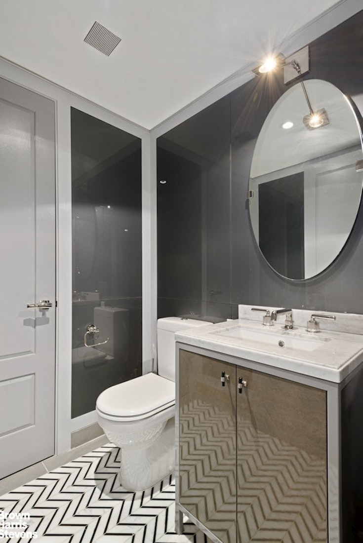 21 East 61st Street 4C Upper East Side New York NY 10065