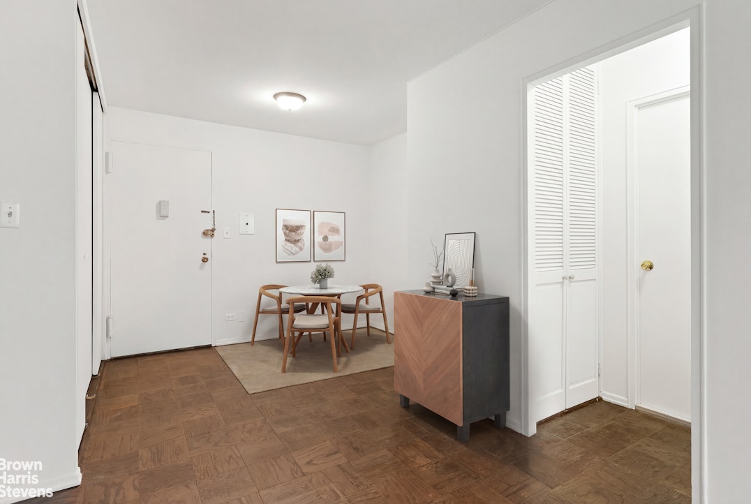 305 East 40th Street Tudor City New York NY 10016