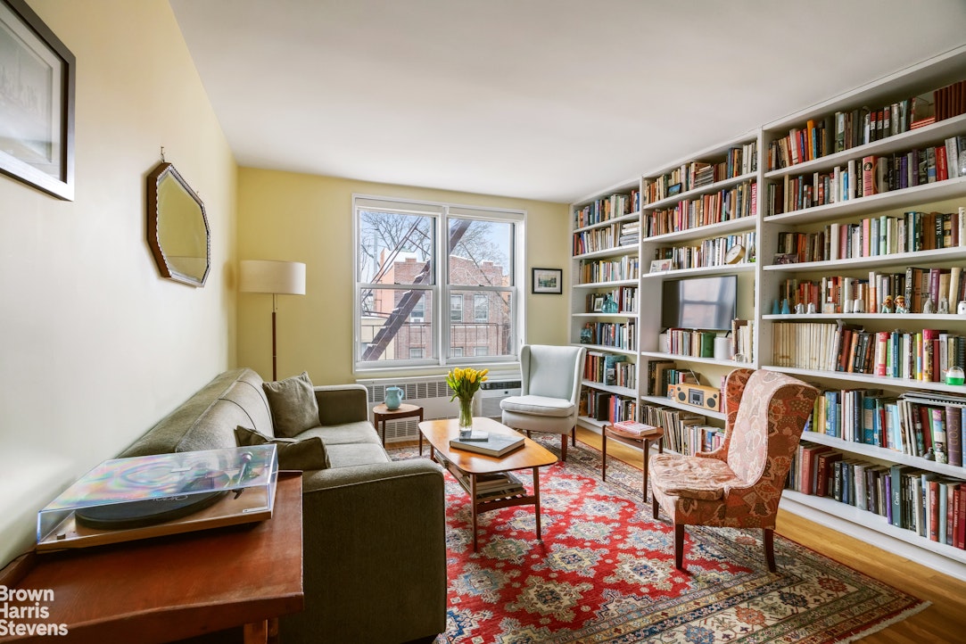 39-76 57th Street 4G Woodside Queens NY 11377